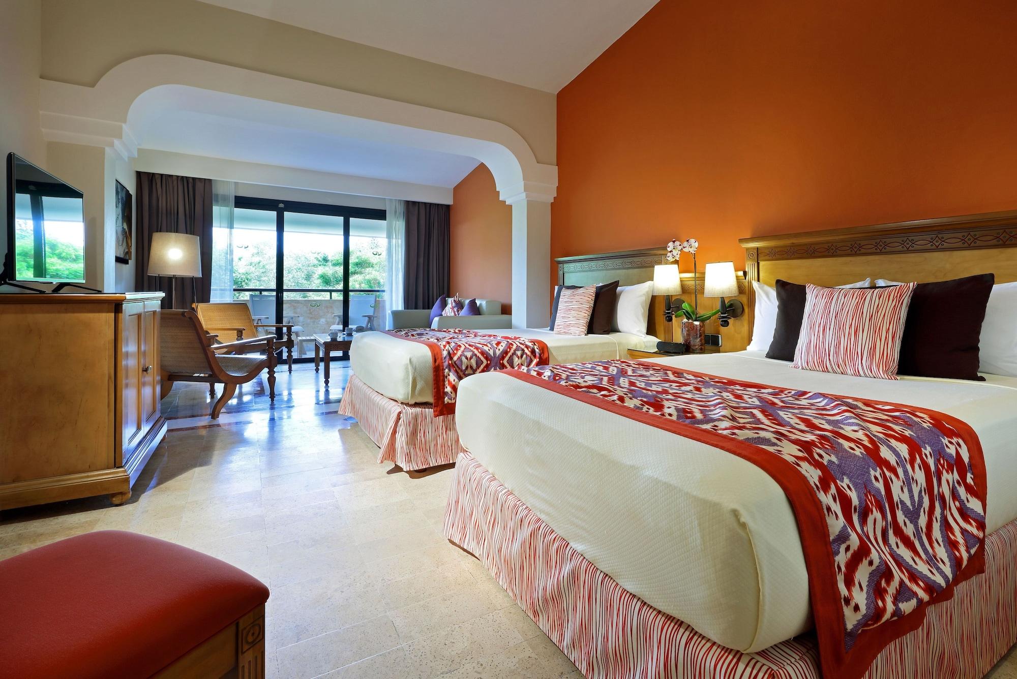Grand Palladium Colonial Resort & Spa Riviera Maya Bagian luar foto